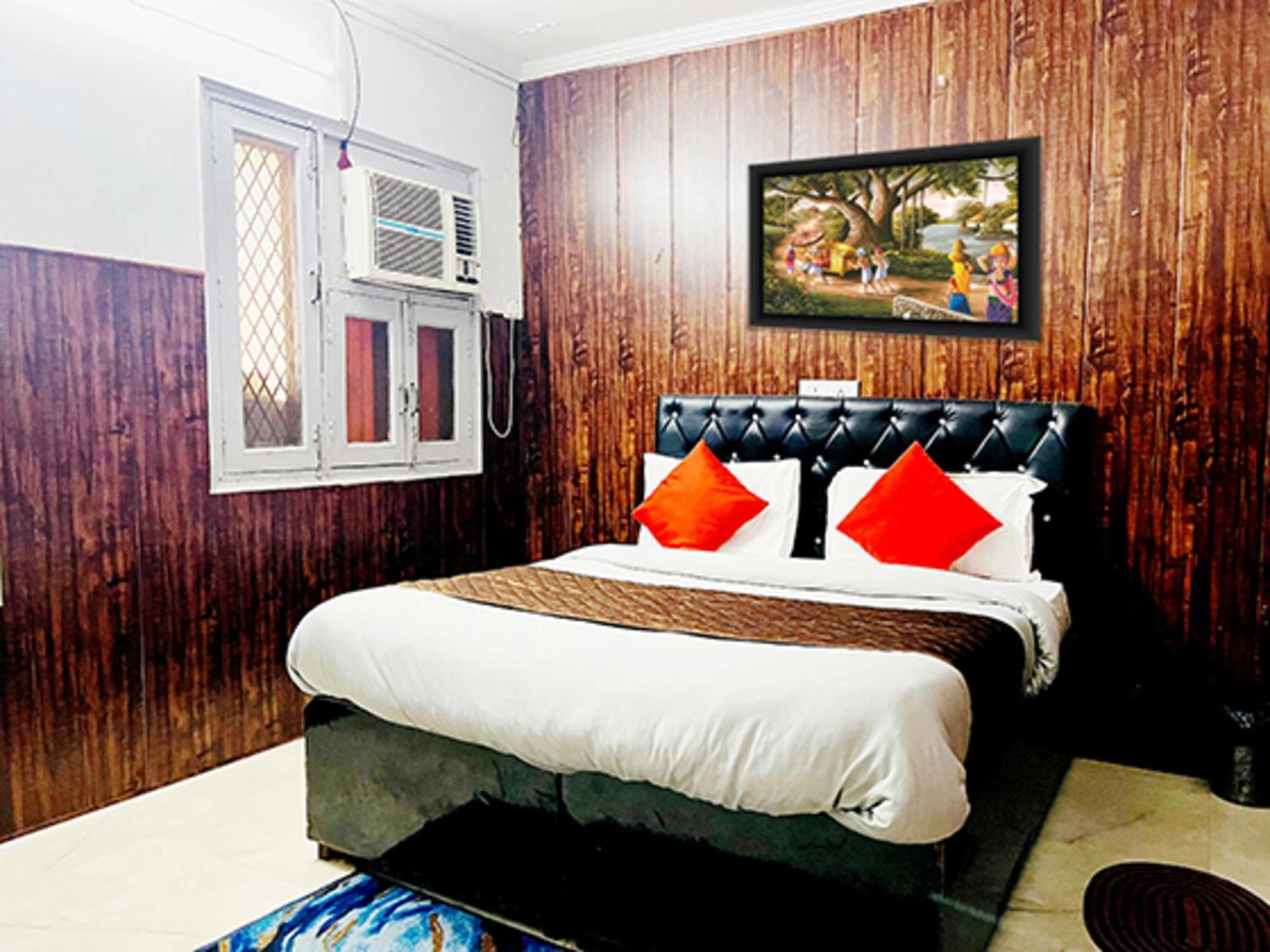 Hotel Commodo - Near Dhaula Kuan นิวเดลี ภายนอก รูปภาพ